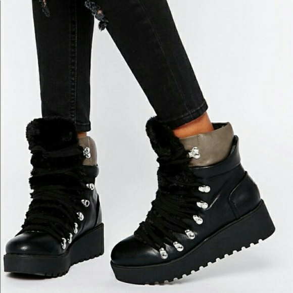 OSOS Shoes - OSOS Referee Flatform ankle boots